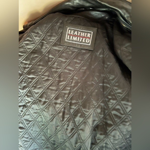 GENUINE LEATHER COAT - Picture 4 of 4